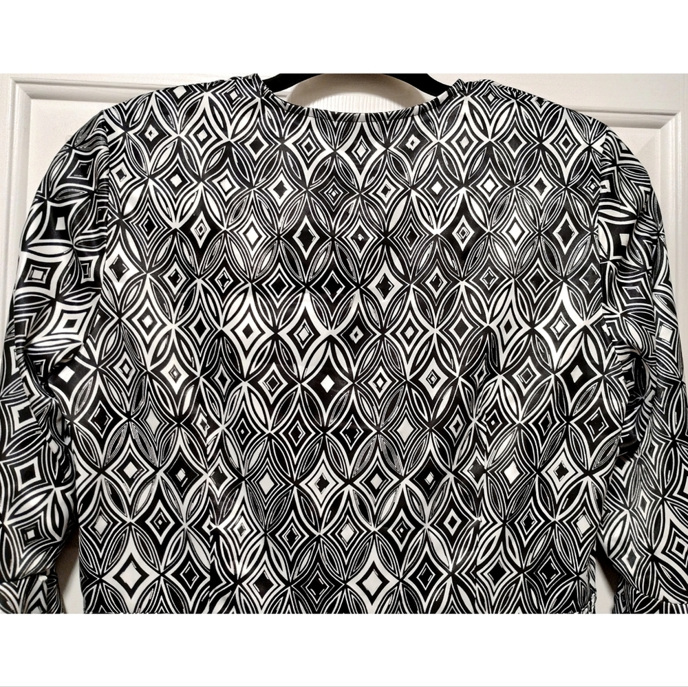 Pattern Blouse - Picture 11 of 15